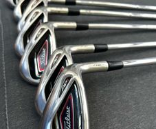 Titleist Iron Set