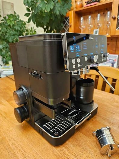NINJA Luxe Cafe Premier Series ES601KBK Bean to Cup Coffee Machine Black