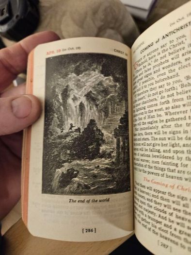Christ In The Gospel.  The Life Of Christ By The 4 Evangelists. With 170 Original Illustrations. 1949 Edition In Good Condition.  See Photos For Same.