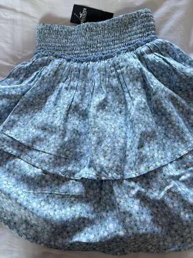 Hollister skirt