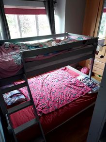 bunk bed