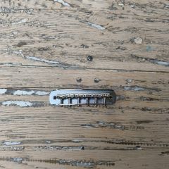 Jazzmaster/Jaguar style bridge