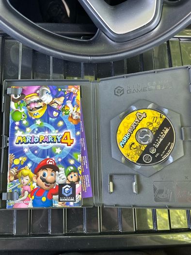 Nintendo GameCube console and games Mario