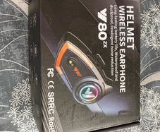 V80 2X Motorcycle Helmet Bluetooth Intercom Brand New