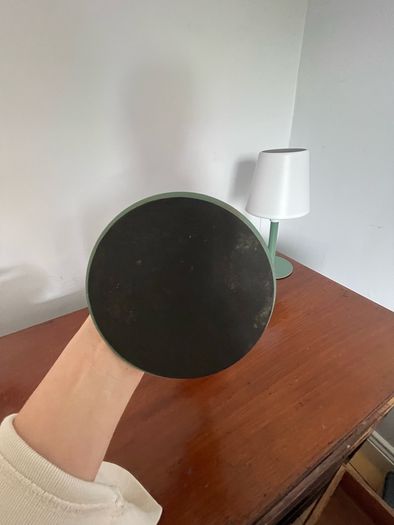 2 solar lamps