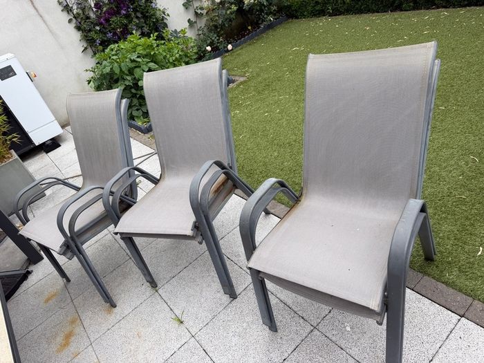 garden chairs