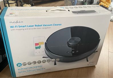 Robot vacuum cleaner with mop
