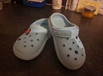 kids crocs