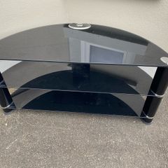 Tv Stand - Free