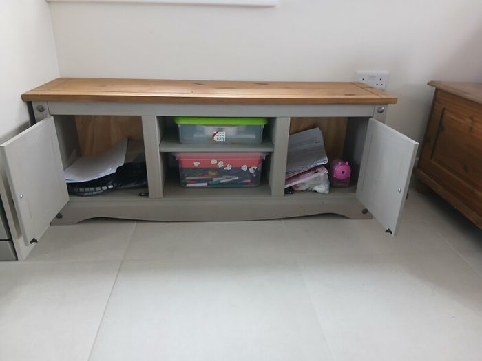 Tv Cabinet
