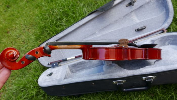Forenza F1151F Uno Series 1/4 Size Violin Outfit