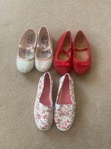 Girls shoes size 8