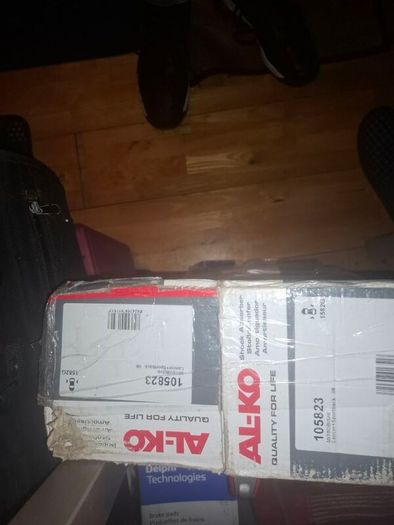 2x rear shocks new 09 mitsibushi lancer 1.5