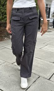 Brandy Melville Kim cargo pants
