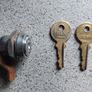 Postbox / Letterbox Replacement Lock & Keys Image 2