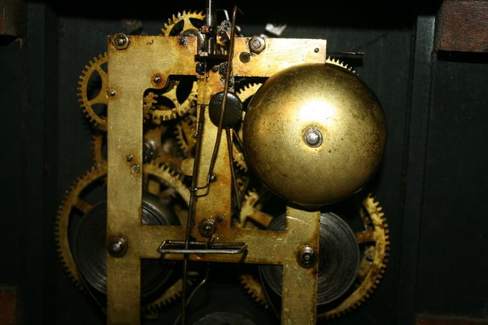 Vintage Clock (in working order )
