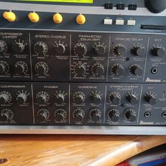 Ibanez Ue405 + Ue 400 Multi Effect (sold separately)