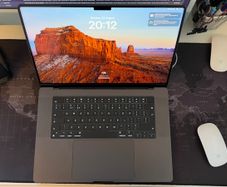 6-inch MacBook Pro M4 Pro, 24GB RAM, Space Black