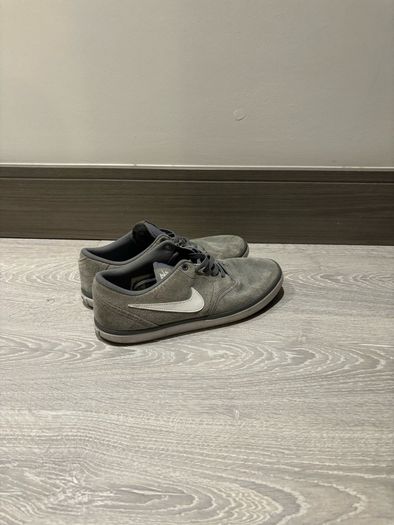 Nike runners
