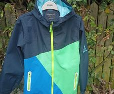PRICE DROP, "YOUNGSOUL" Boys Rainproof jacket, Age 11/12, in perfect condition