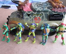 Teenage Mutant Ninja Turtles Tricera Tank+