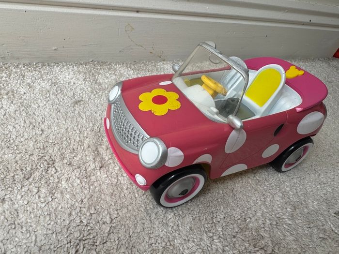 Minnie Mouse Pink Car Used Please see pictures