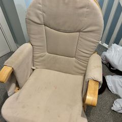 Baby feeding rocking chair