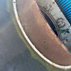 Tractor tyres power washer