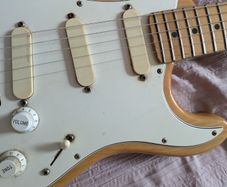 Made In Usa  Stratacoster Guitar