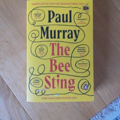 The Bee Sting Paul Murray
