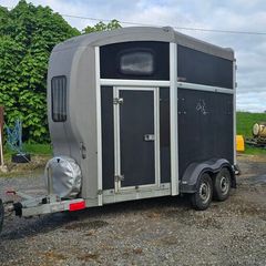 nugent horse box