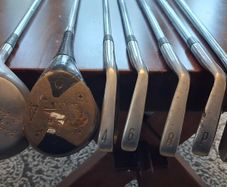 Half set Golf Clubs & Bag