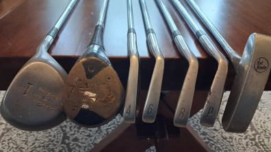 Half set Golf Clubs & Bag