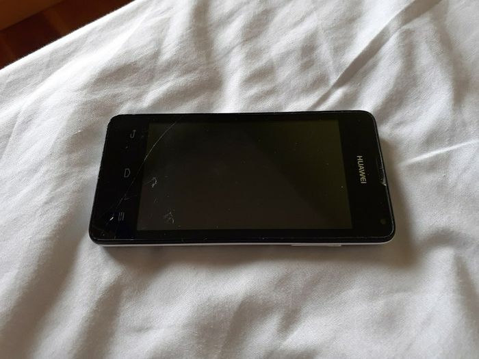 huawei ascend y300 WHITE