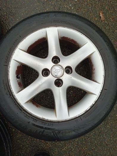 2005 Toyota Corolla Alloy Wheels 30 euro EACH