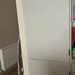 intergrated fridge freezer