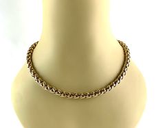 Vintage gold tone necklace