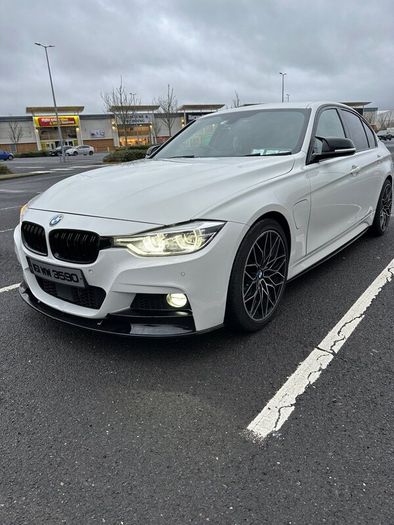 BMW 330e M Sport 2016