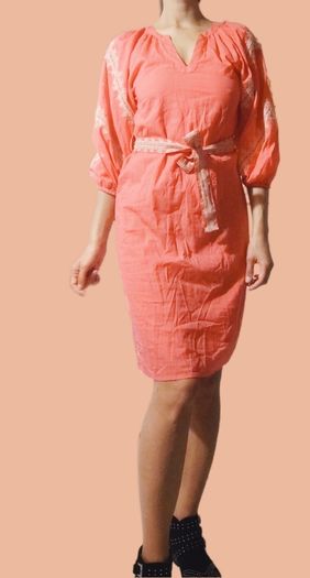 New pink dress Woolworth XS with embroidered details, cinched at the waist with a matching fabric belt