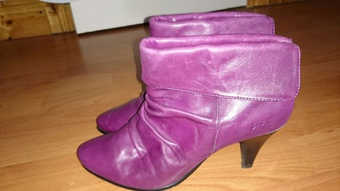Purple Piu di boots, size 38, UK 5