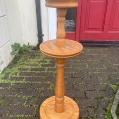 1920s two tier smokers stand postage available