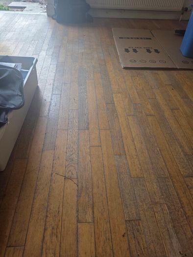 solid wood flooring