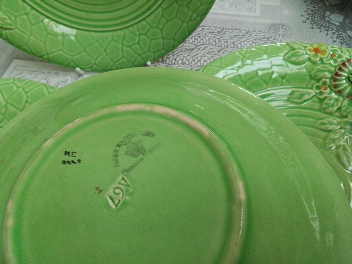 Crown Devon Majolica Shallow Bowl