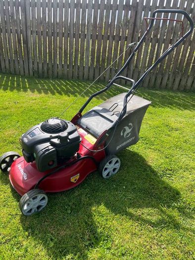 Lawnmower Briggs and Stratton