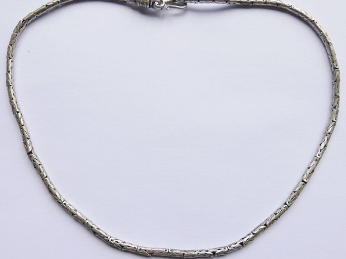 Vintage heavy 925 Sterling Silver 5mm round Byzantine Chain Necklace length 20" - 39g