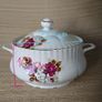 Vintage Soup pot Image 6
