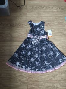 Beautiful dress 6yo