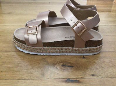 New Sandles