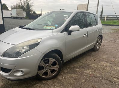 Renault Scenic - PARTS