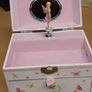 Child's jewellery box Image 4